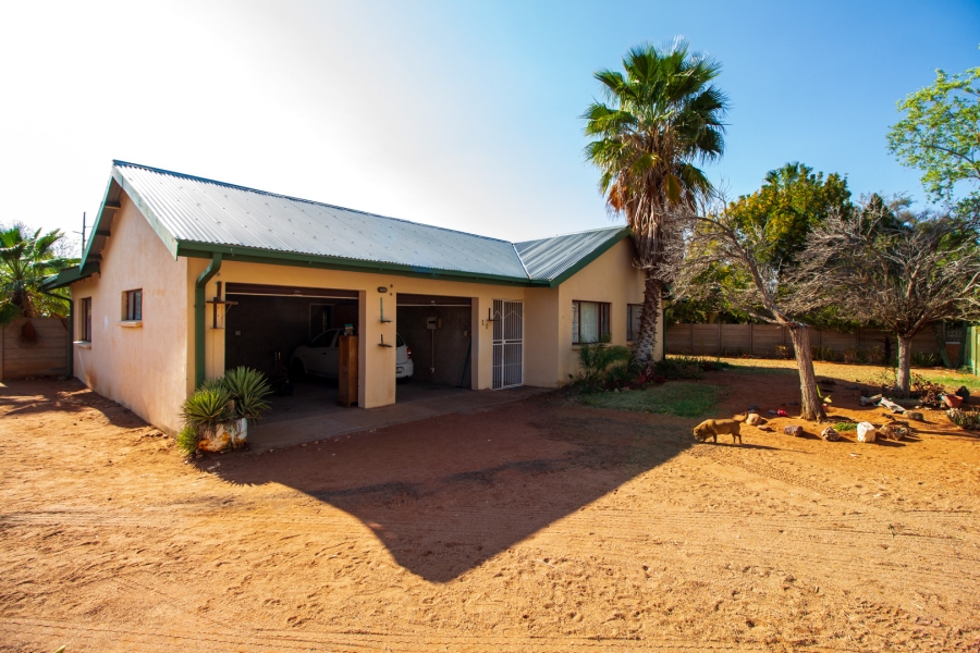 2 Bedroom Property for Sale in Blydeville Northern Cape